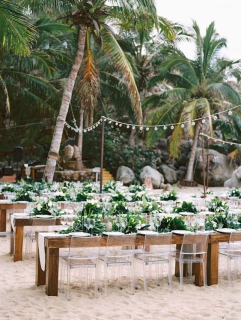 8 Pros and Cons of Destination Weddings