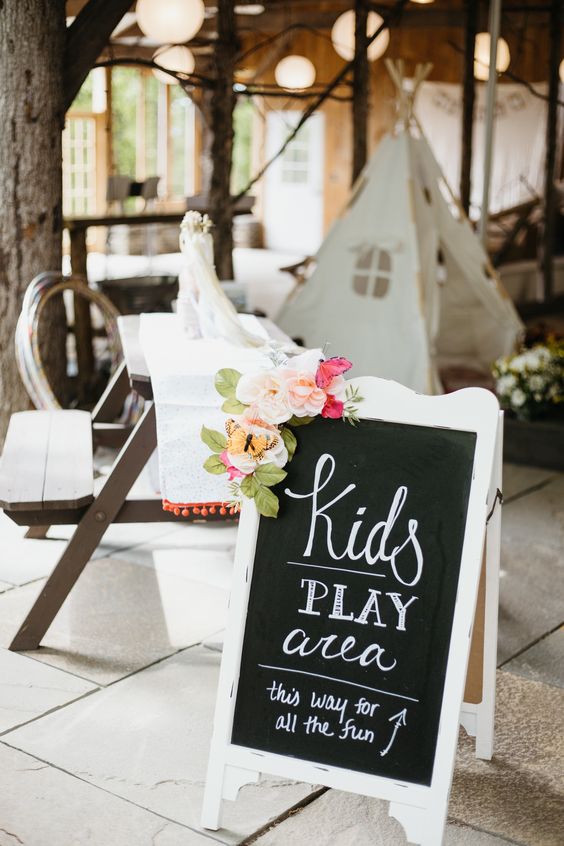 how-to-plan-a-kid-friendly-wedding!