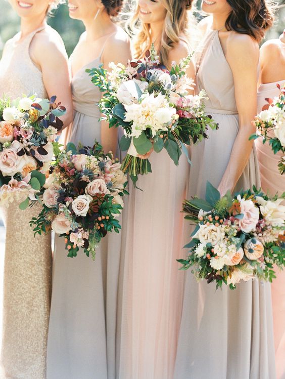the-ultimate-bridesmaid-guide:-7-bridesmaid-dos-and-don’ts