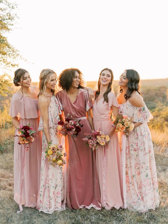 6-helpful-ways-to-minimise-costs-for-your-bridesmaids-(or-6-ways-to-help-your-bridesmaids-save-money)