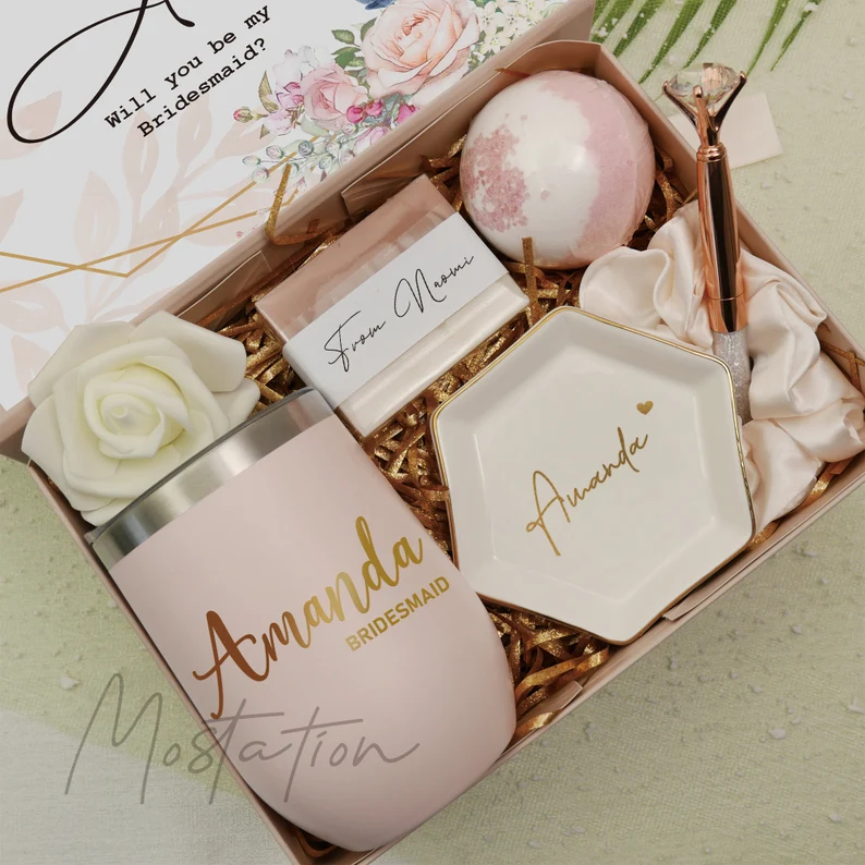 20-perfect-bridesmaid-gifts-that-will-make-your-squad-feel-special