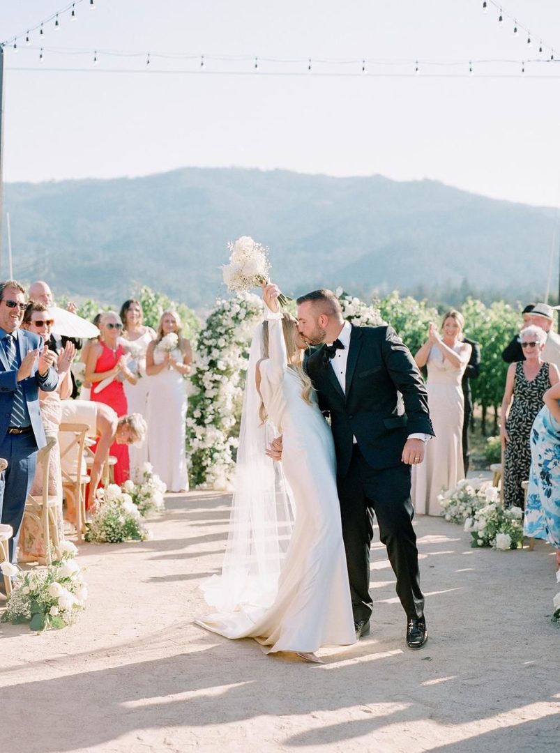 love-story-wedding-website