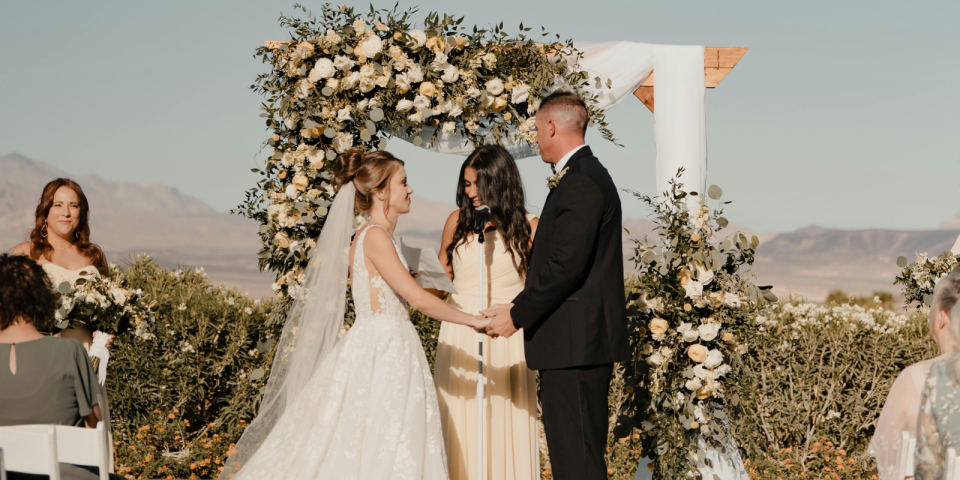 collect-rsvps-for-a-destination-wedding