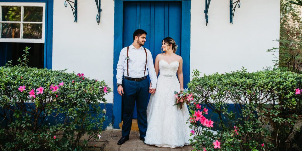 how-to-use-a-wedding-website-to-plan-your-elopement