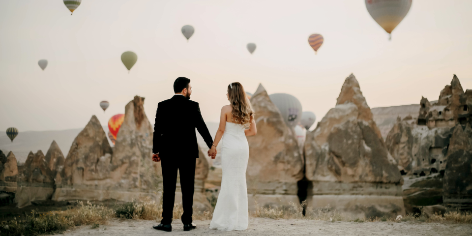wedding-website-etiquette-what-to-say-and-not-say