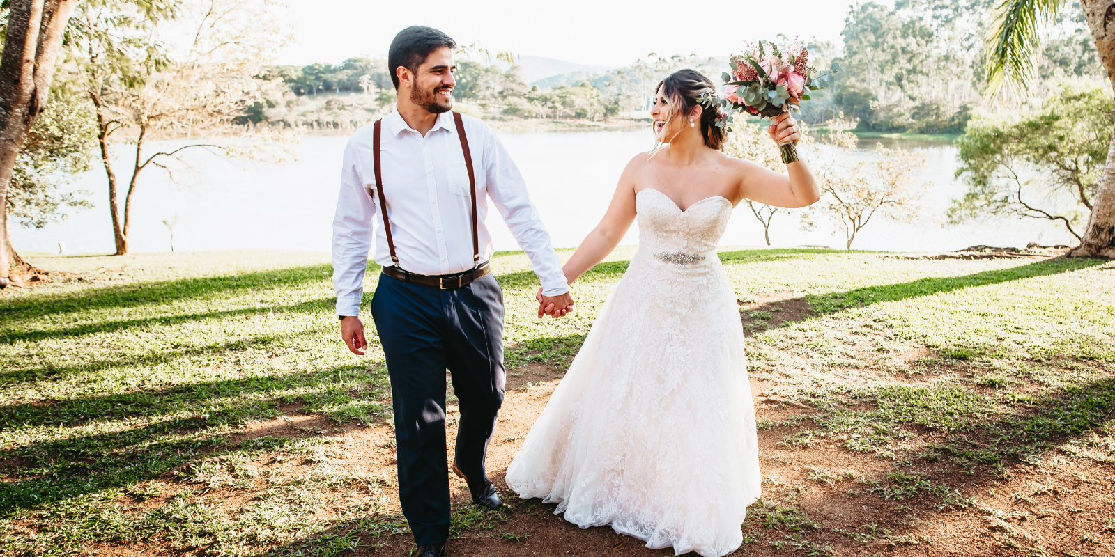 wedding-website-etiquette-whats-ok-and-whats-not